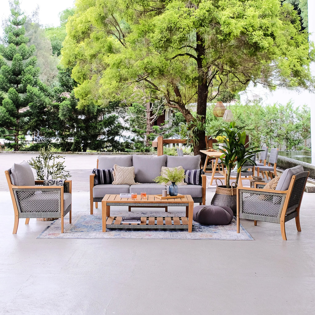 Casual Nassau Cambridge Patio Table Coffee Teak