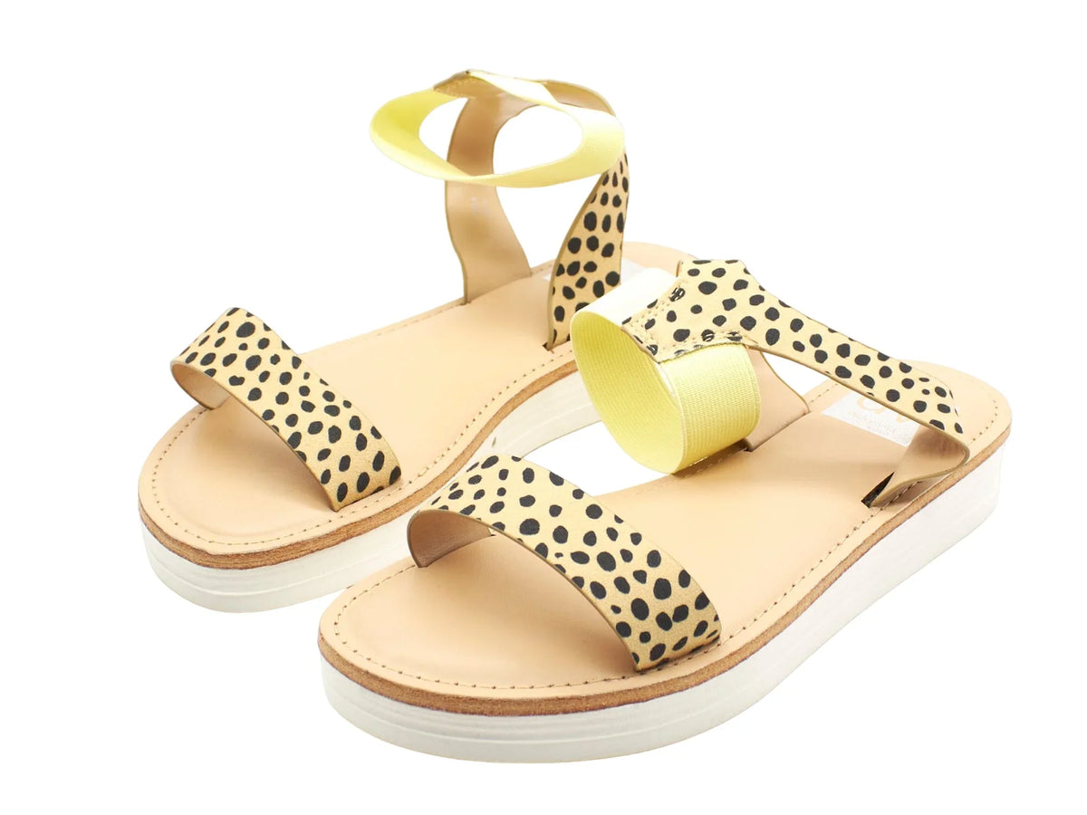 DV 6) Vita Sandal Women's by Hilfa (dimension Dolce Brown