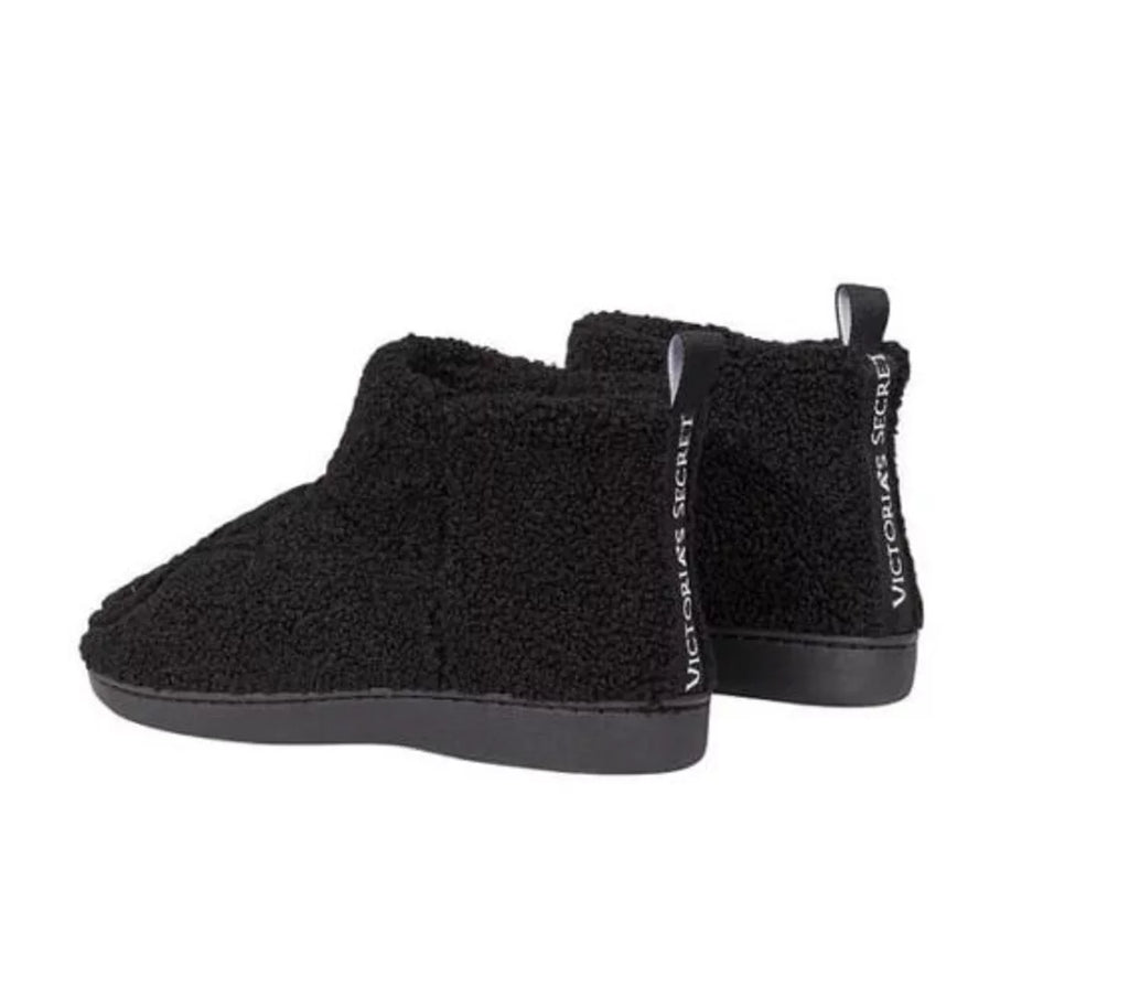 dimension Slides NWT Black (9/10) Boots Secret Booties Logo Soft Plush Slippers Victoria's Large Fleece
