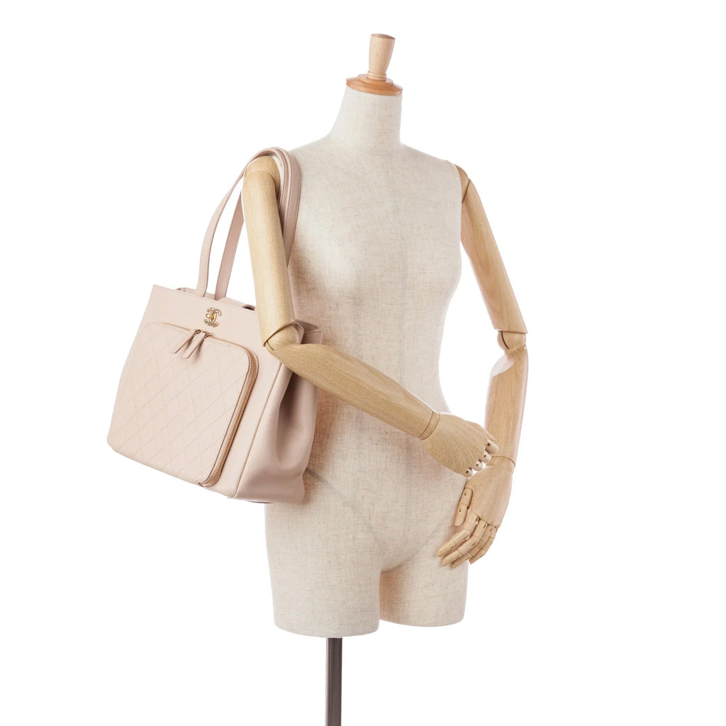 Authenticated Unisex Pre-Owned Affinity Tote Caviar Leather Business Bag Shopping (Good) Pink Tote