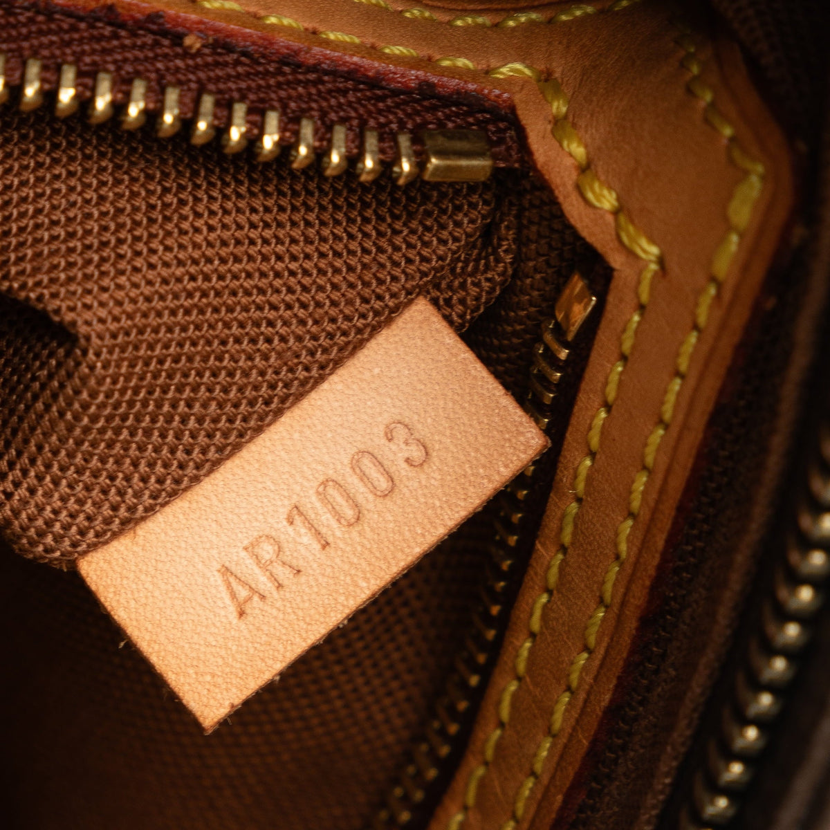 Unisex Trotteur (Good) Pre-Owned Brown Bag Canvas Monogram Authenticated Crossbody