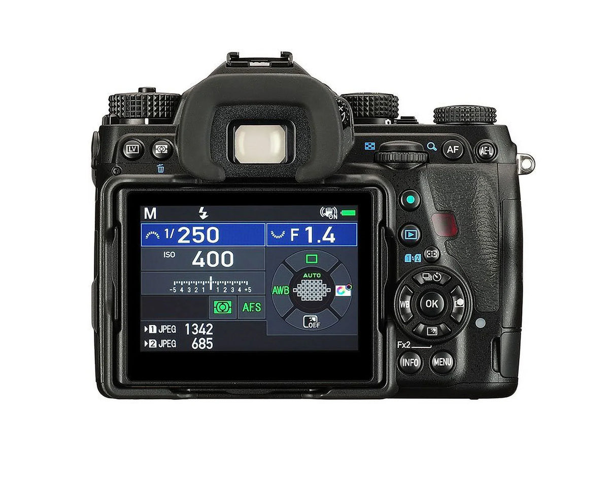DSLR 36MP Black Mark TFT Only, LCD, with Body Refurbished Restored Resistant Pentax climate II 3.2" K-1