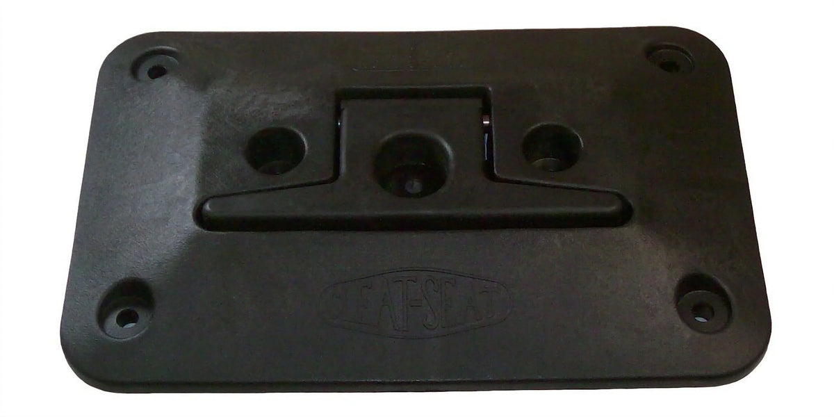 Cleat, The Seat CIPA Retractable Cleat Black Solid Dock