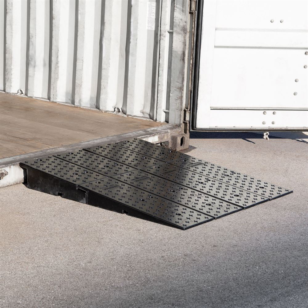 '- Ramps Full-Width 44" 20CR44911 x 49" Wedge Guardian Rubber Container Shipping