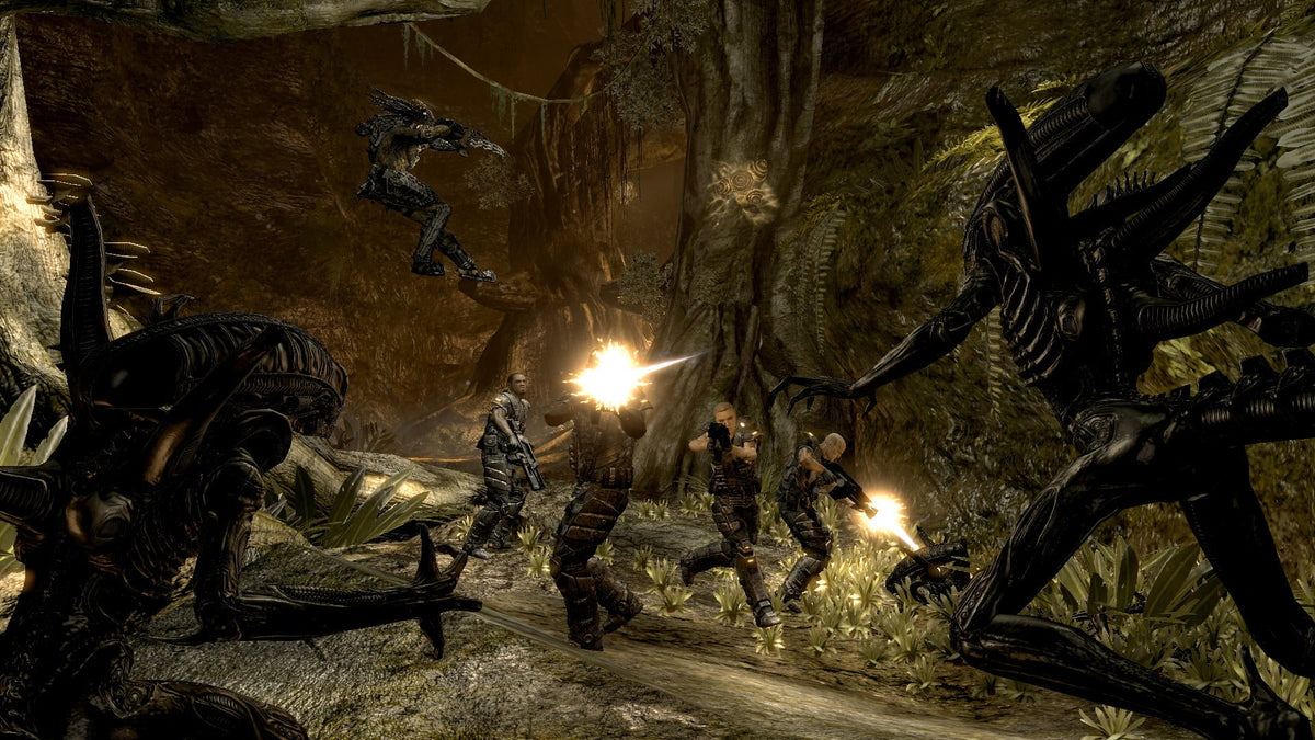 SEGA vs - Xbox Aliens Predator 360