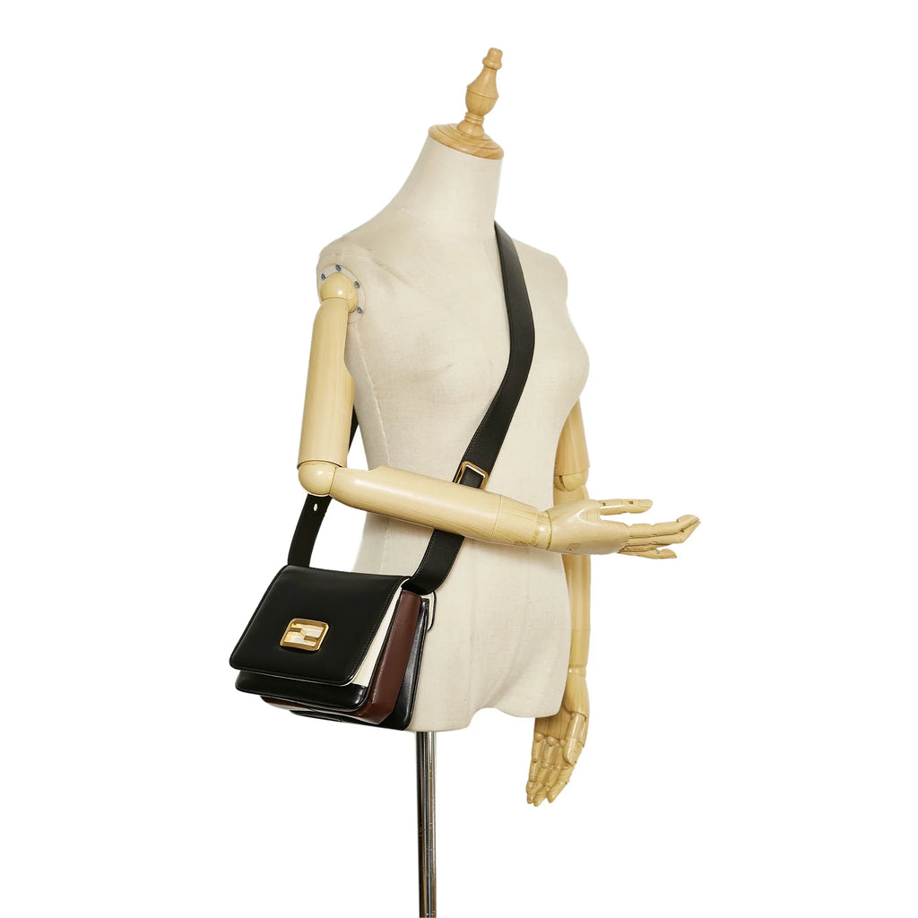 ID Authenticated Pre-Owned Leather Fendi (Good) Black Unisex Bag Calf Crossbody Small
